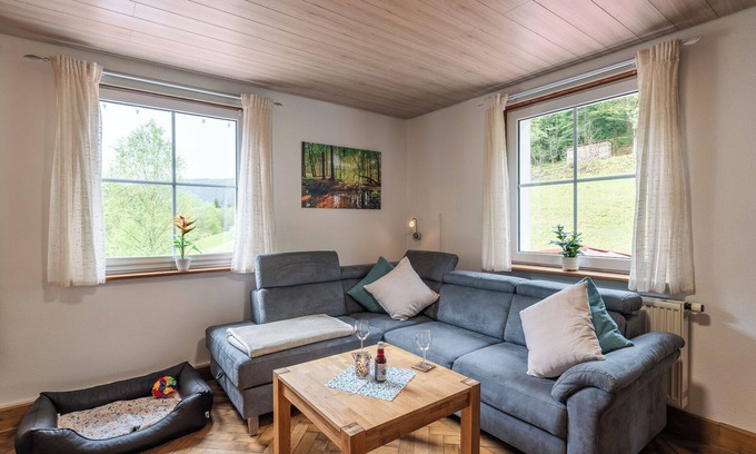 Enzklosterle Apartamento | Apartamento vacacional apto para perros Wildbach 80 m², 2 dormitorios, sauna de infrarrojos, máx. 4 personas