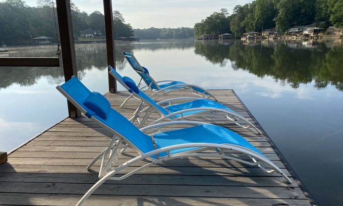 Jackson Casa | Jackson Lake front! Dog-friendly, game room, Fire pit, king beds