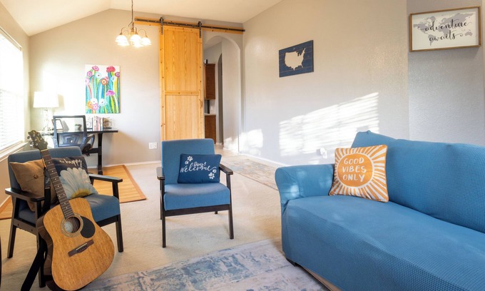 Kyle Casa | Dog-Friendly/ Spacious 4BR/2BA Home/Near Austin/EV Charger/Separate Office