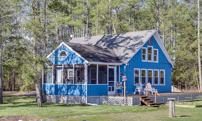 Westover Cabaña | Dog-Friendly Westover Cottage w/ River Access!