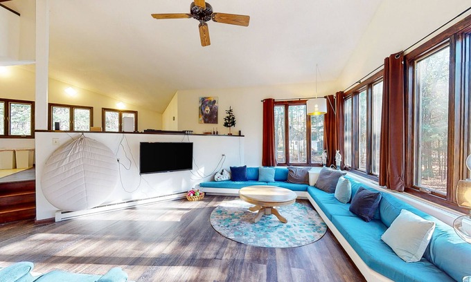 Winhall Casa | Dog-friendly woodland home with fireplace & deck - near Stratton & Bromley