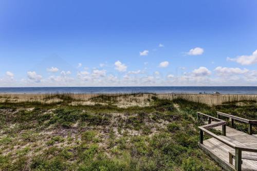 Ocean Cay Apartamento | DogFriendly Oceanfront Condo