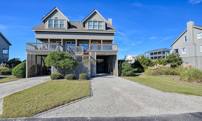Topsail Beach Casa | Dogs Allowed with added pet fee - Pool - Ocean View