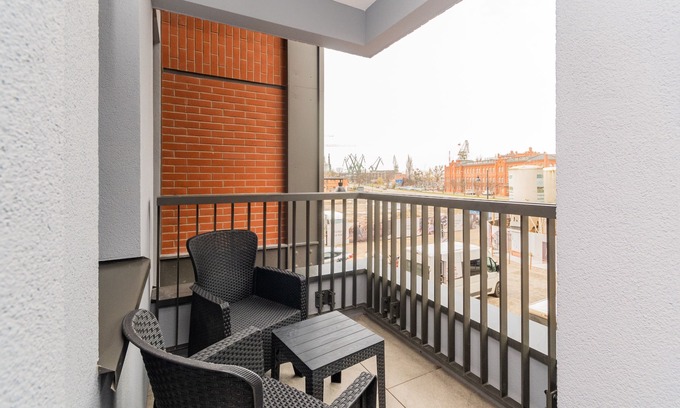 Mlyniska Apartamento | Doki Studio Montownia byGrand Apartments