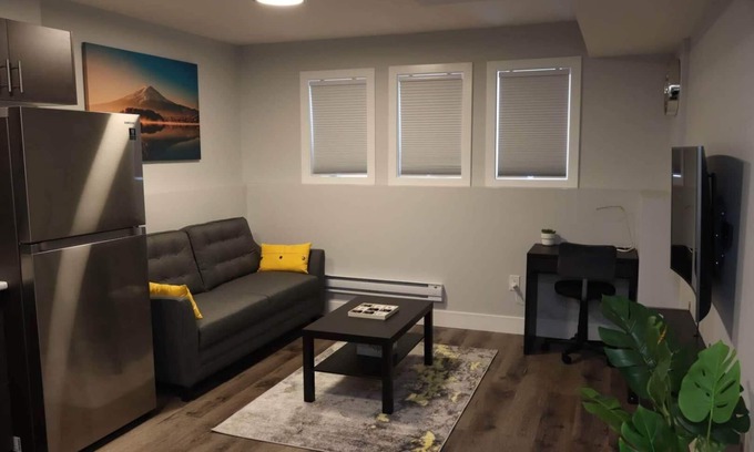 Saskatoon Casa | Dolce Casa@Sk: A Lovely 2 Bed Room gem you can call home.