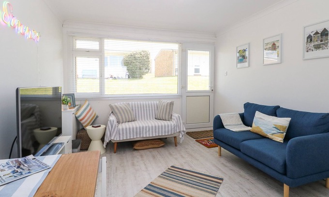 Kessingland Cabaña | DOLLY'S LOOKOUT, country holiday cottage in Kessingland