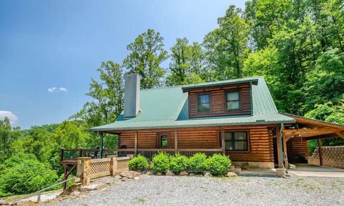 Franklin Casa | Dolly's Ridge - View Forever