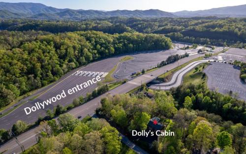 Sevierville Villa | Dollys Cabin