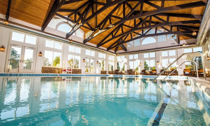 Pigeon Forge Complejo | Dollywood's DreamMore Resort
