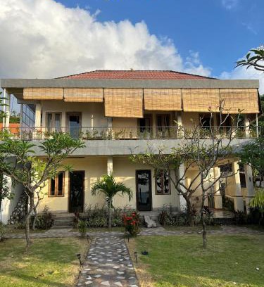 Purwakerti Casa | Dolot Guest House Amed Beach