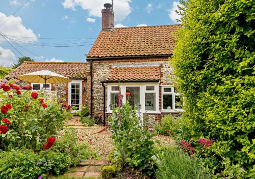 Wiveton Casa | Dolphin Cottage
