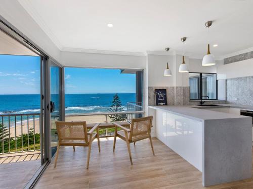 The Entrance Apartamento | Dolphin Court Penthouse