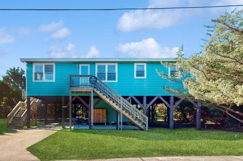 Frisco Casa | Dolphin Tales