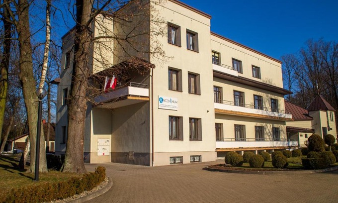 Krzeszowice Cama Y Desayuno | Dom rekolekcyjny Vincentinum