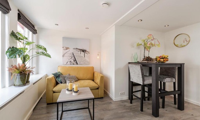 Utrecht City Center Apartamento | Dom Tower Suites II by VGW