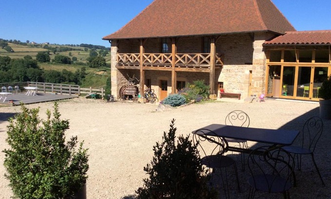 Saint-Christophe-en-Brionnais Cama Y Desayuno | Domaine de Noyer