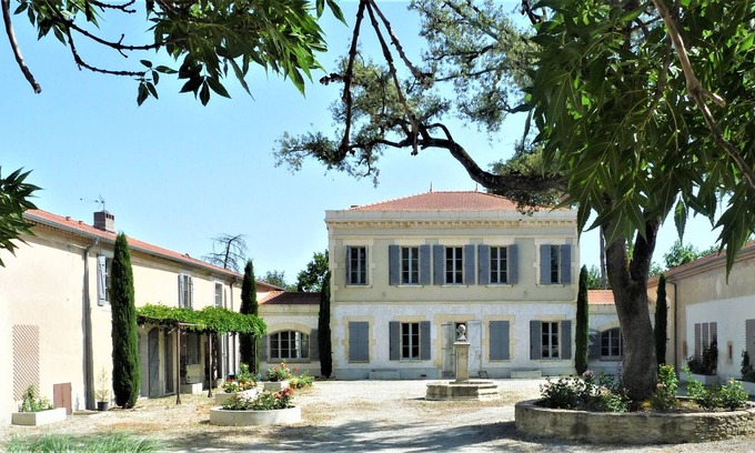 Alzonne Casa | Domaine de BELLOC Gîte Ecurie