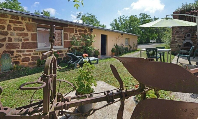 Villecomtal Cabaña | Domaine de Jouani cabaña tranquila en el campo