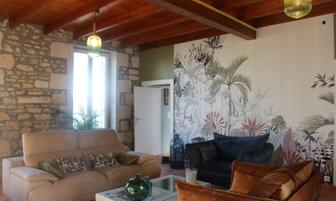 Barzan Casa | Domaine de Kiba Maison de Maitre. 4 Suites Idéal Pour Cousinade-familles-réunion