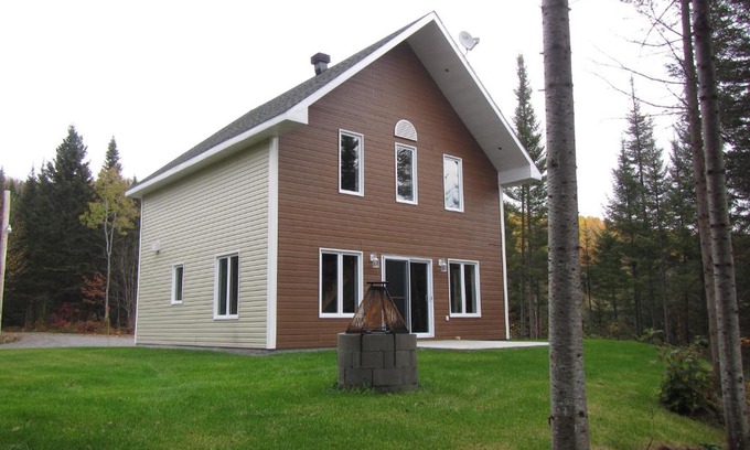 Sainte Rose du Nord Chalet De Esquí | domaine de la vallee