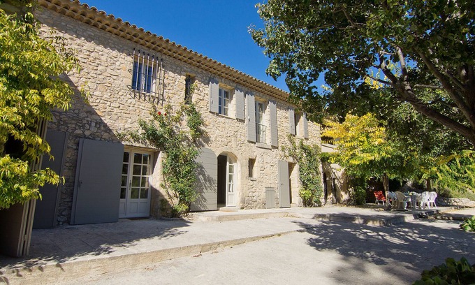 Grambois Casa | Domaine de Piegros by Interhome