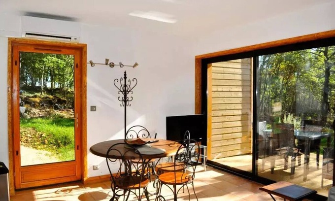 Sorges-et-Ligueux-en-Perigord Villa | Domaine des Bories **** - House the Barn 2 habitaciones 2/4 personas