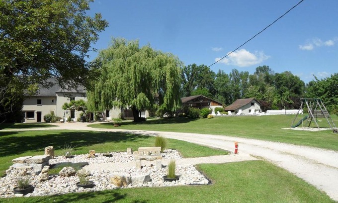 Prudhomat Casa | Domaine des Escouanes