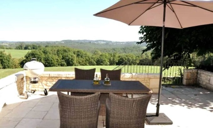 Sergeac Casa | Domaine des Grands Bois, Tour du Fauconnier★★★★ 2air-conditioned rooms, 4 people