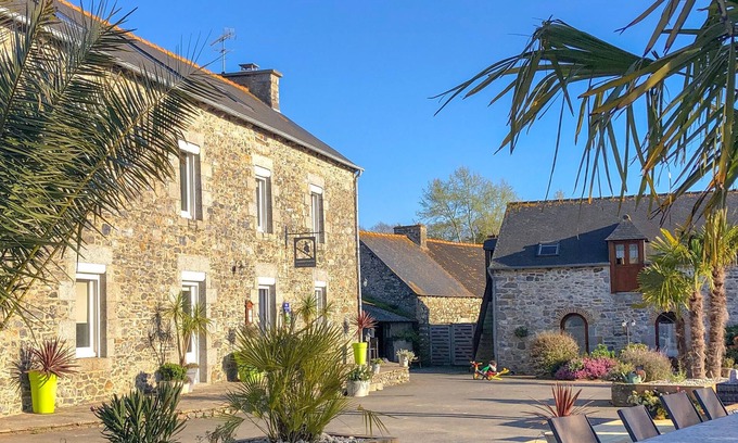 Yffiniac Cama Y Desayuno | Domaine du Grenier