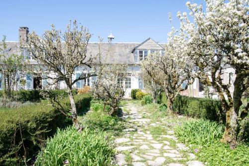 Morvillers-Saint-Saturnin Casa | Domaine de Saint-Saturnin