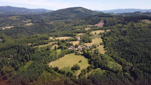 Saint-Victor-Montvianeix Cama Y Desayuno | Domaine de Montvianeix