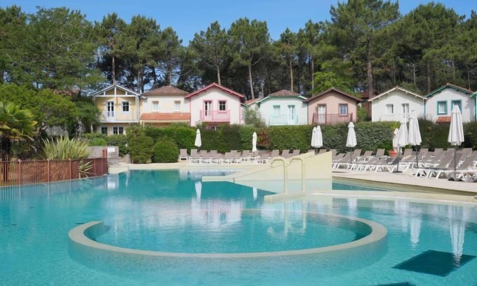 Lacanau-Ocean Casa | Domaine Golf Resort by Interhome