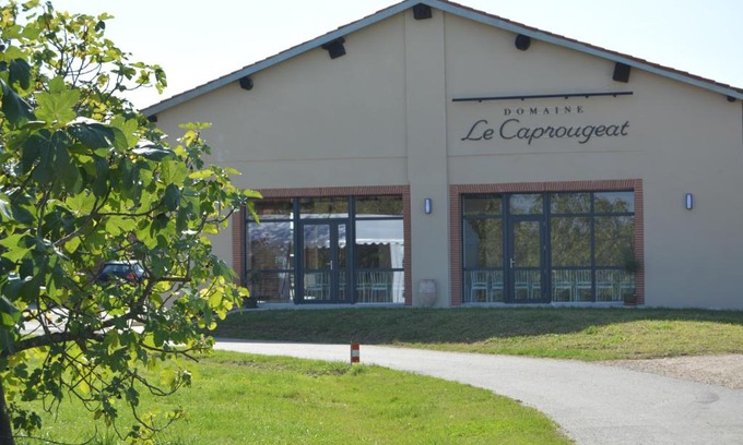 Daux Casa | Domaine le Caprougeat
