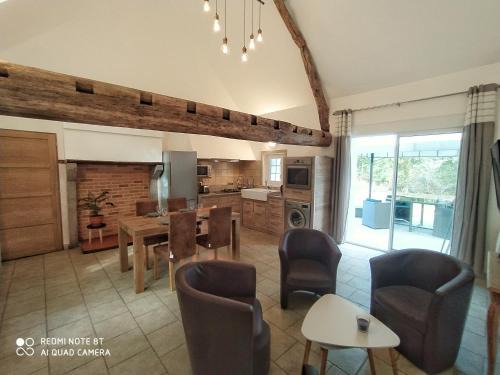 Saint-Martin-d'Abbat Casa | Domaine les Béseaudières