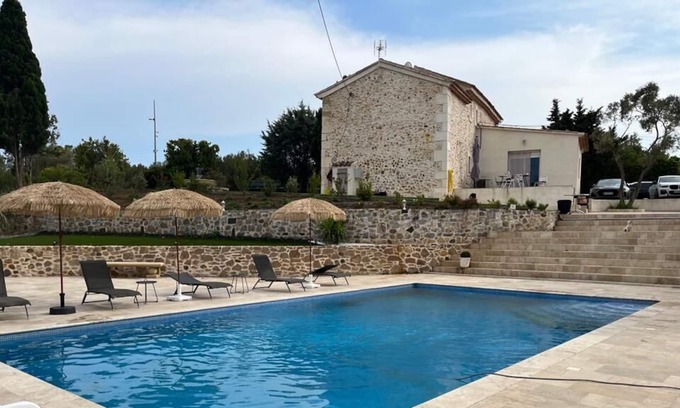 Martigues Casa | Domaine Provençal 2 Villas et Piscine