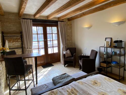 Gourdon Cama Y Desayuno | Domaine Rossignol Tournesol