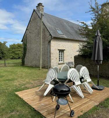 Saint-Come-du-Mont Casa | Domaine Saint Jean