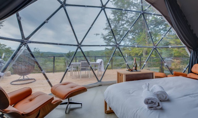La Conception Chalet De Esquí | Dome at Bel Air - Ideal for a couple - Private Jacuzzi & sauna - Bbq