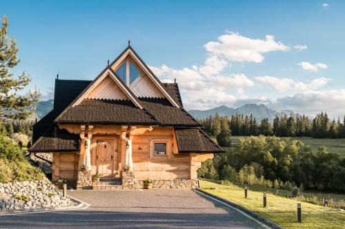 Poronin Chalet De Esquí | Domek Góralski Niedźwiedzia Gawra & Sauna Zone by RentiloPL