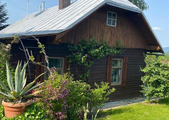 Grybow Casa | Domek „Na Górkach”