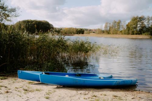 gmina Bierzwnik Cabina | Domek nad Jeziorem Okrągłe plaża, pomosty wędkarskie, kajaki, jacuzzi, sauna