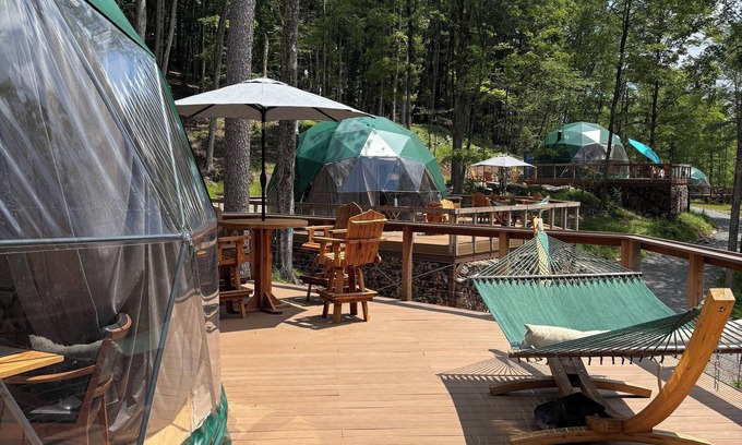 Swan Lake Alquiler De RV | Domes at Catskills a lakefront glamping adventure for adults