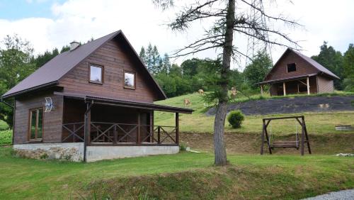 Czarna Casa | Domki Bieszczadzka Polana