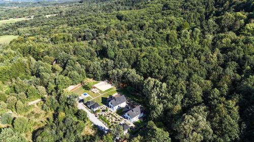 Marcyporeba Casa | Domki Kamieniec