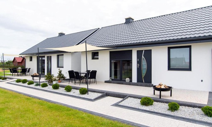Leba Casa | DOMKI NOWĘCIN