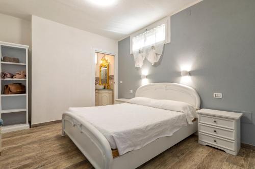 Palmadula Apartamento | Domo Minore