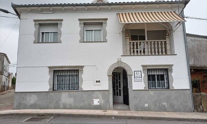 Ahigal Casa | CASA RURAL DOMPANI, MUY BIEN UBICADA
