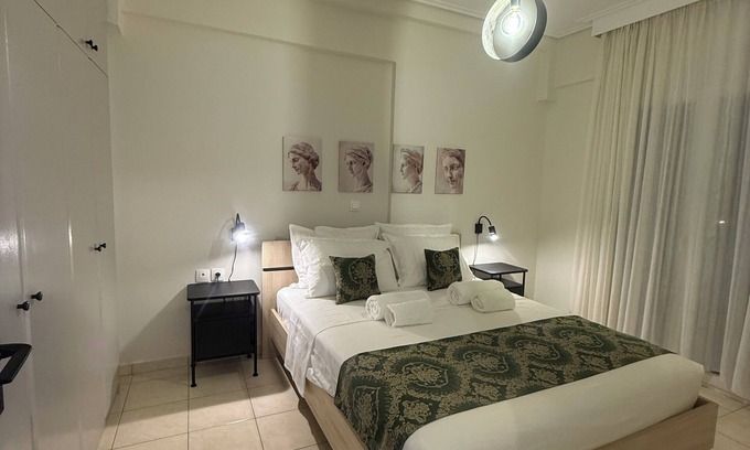 Larissa Apartamento | Domus Philippi–Spacious Stay the Heart of Larisa, Perfect for Families & Friends