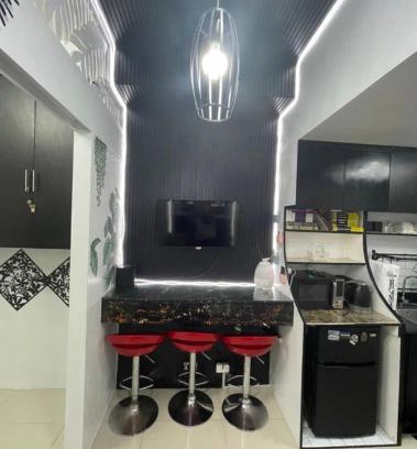 Santo Cristo Apartamento | Dona Rosalinda Crib