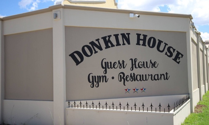 Beaufort West Casa | Donkin House